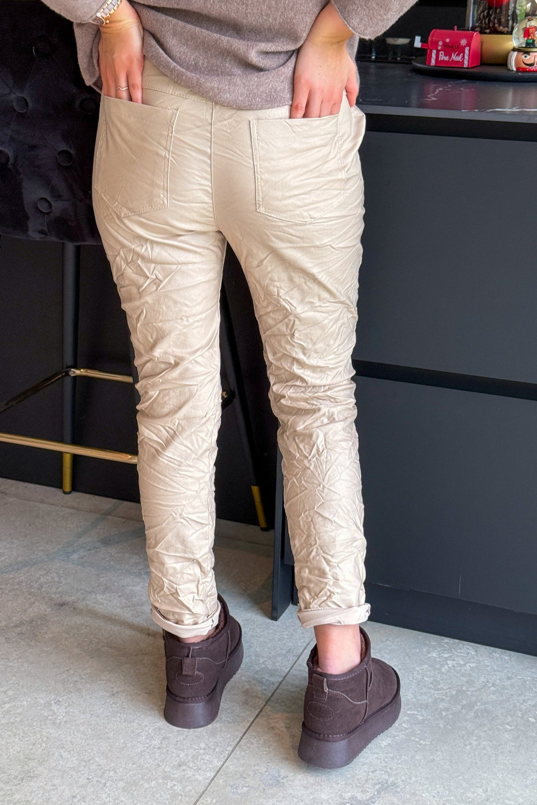 Pantalon Magique Dinari Huilé Beige